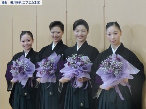 宝塚音楽学校第112期生卒業式40